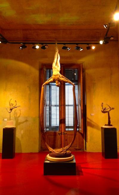 Orpheus Ascending AAAAA© Richard MacDonald. Photo by Sammi Lim